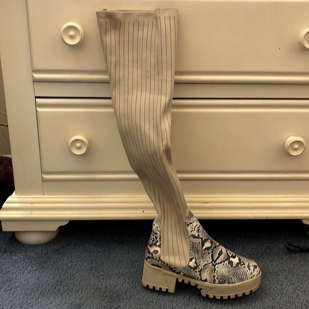 Never worn nude boots!